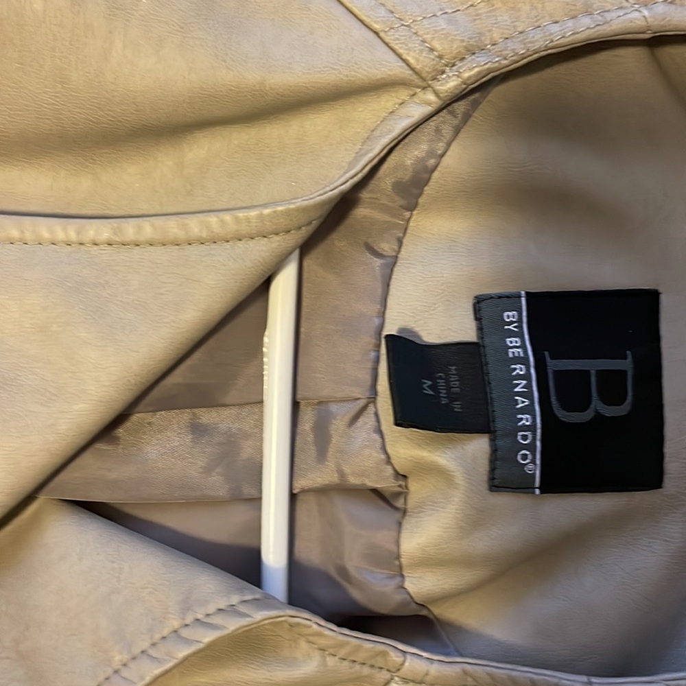 Jacket - Picture 2 of 3